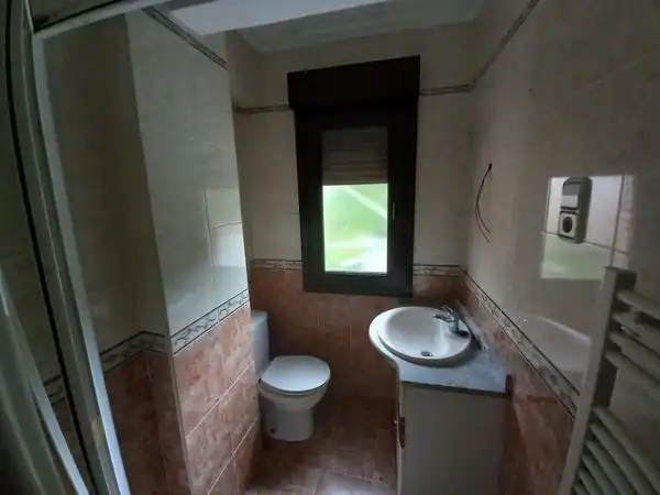 Baño de Piso en venta en Balmaseda con Terraza