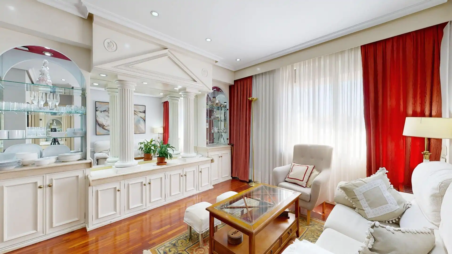 Wohnzimmer von Wohnung zum Verkauf in Valencia mit Klimaanlage, Parkett und Abstellraum