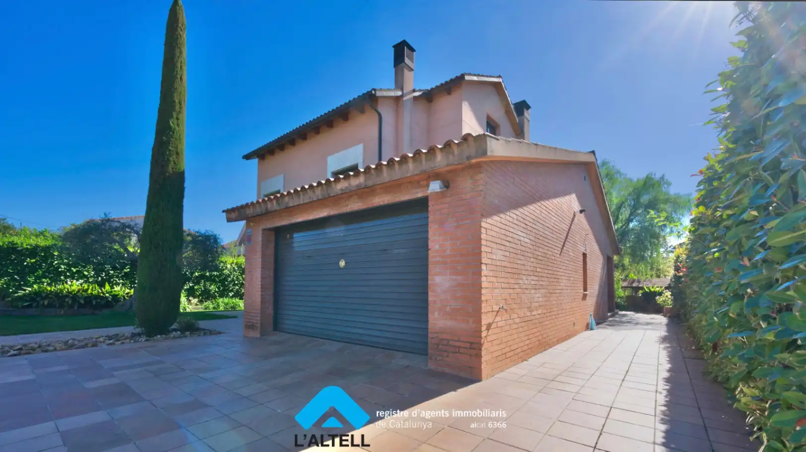 Vista exterior de Casa o chalet en venta en L'Ametlla del Vallès con Aire acondicionado, Calefacción y Jardín privado