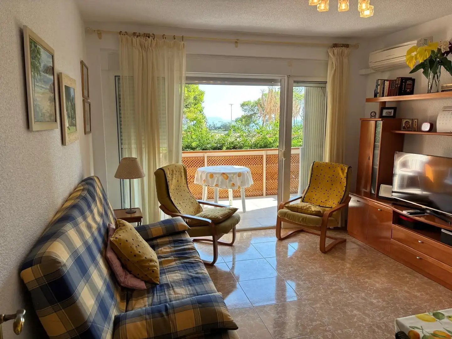 Sala de estar de Planta baja en venta en El Campello