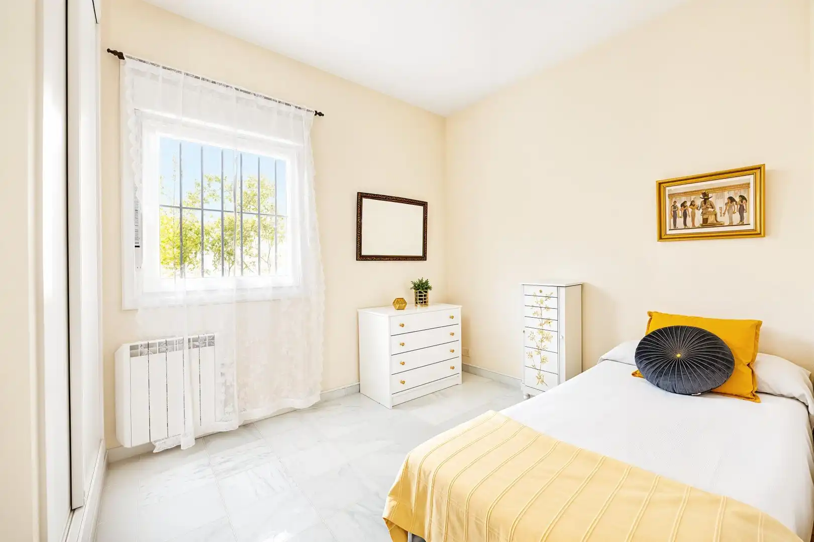 Bedroom of Houses for sale in Chiclana de la Frontera  with Heating, Private garden and Terrace