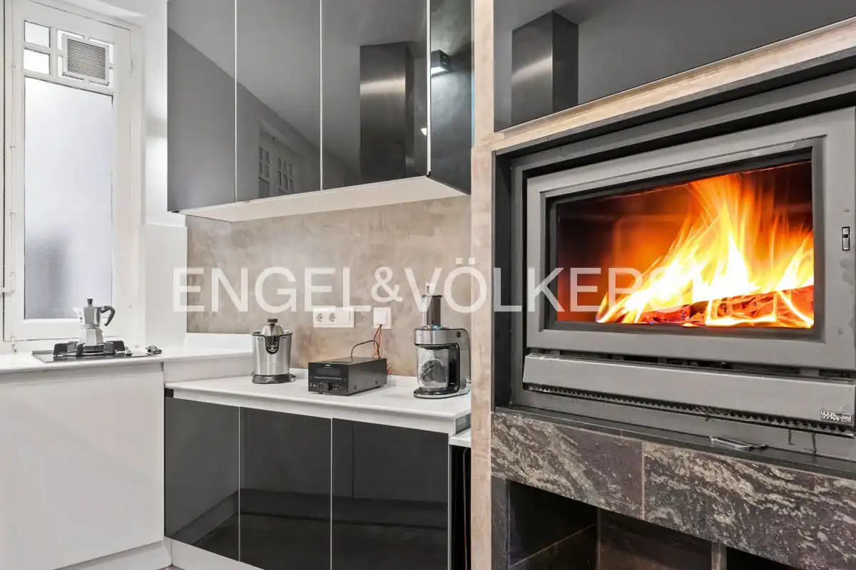 Cocina de Piso en venta en León Capital  con Calefacción y Balcón