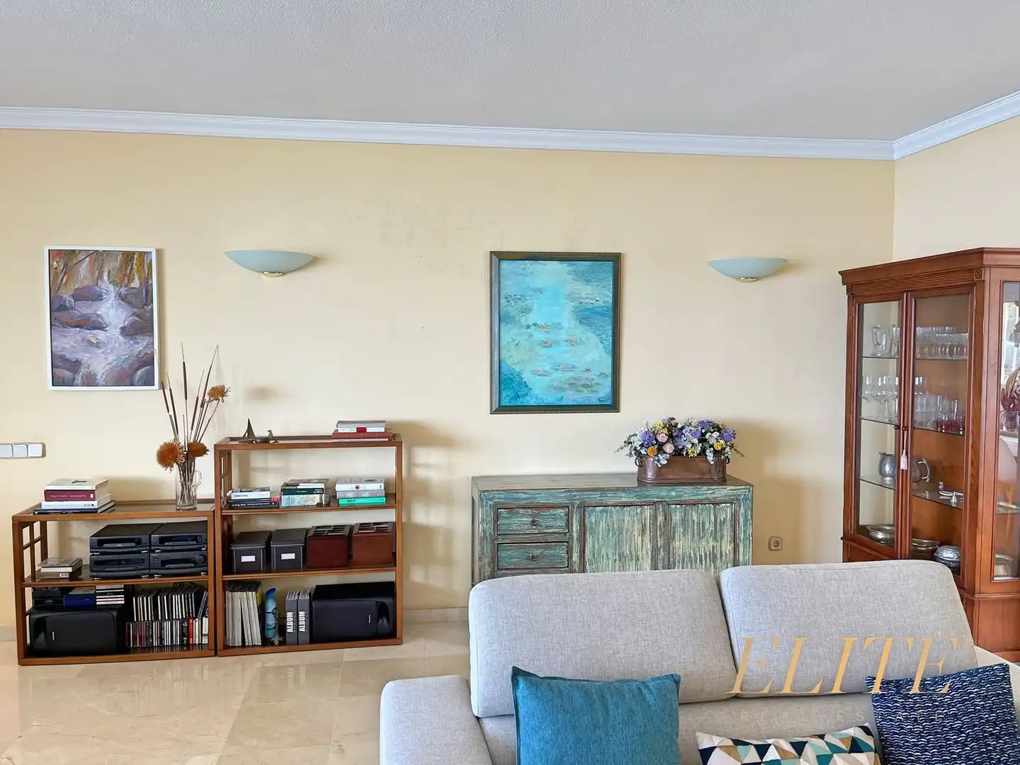 Living room of Houses for sale in San Bartolomé de Tirajana  with Air Conditioner, Terrace and Storage room