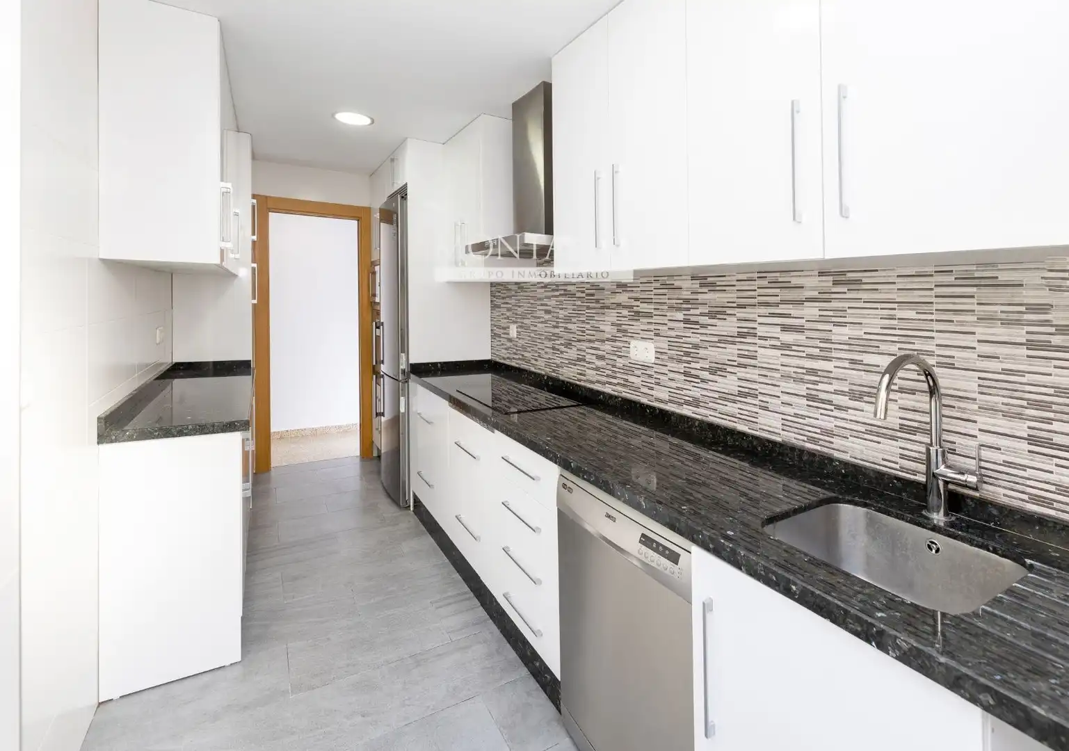 Cocina de Piso en venta en Genil