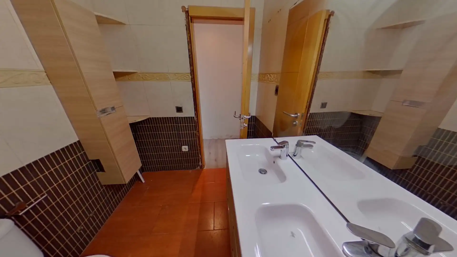 Bathroom of Flat for sale in Montcada i Reixac  with Balcony