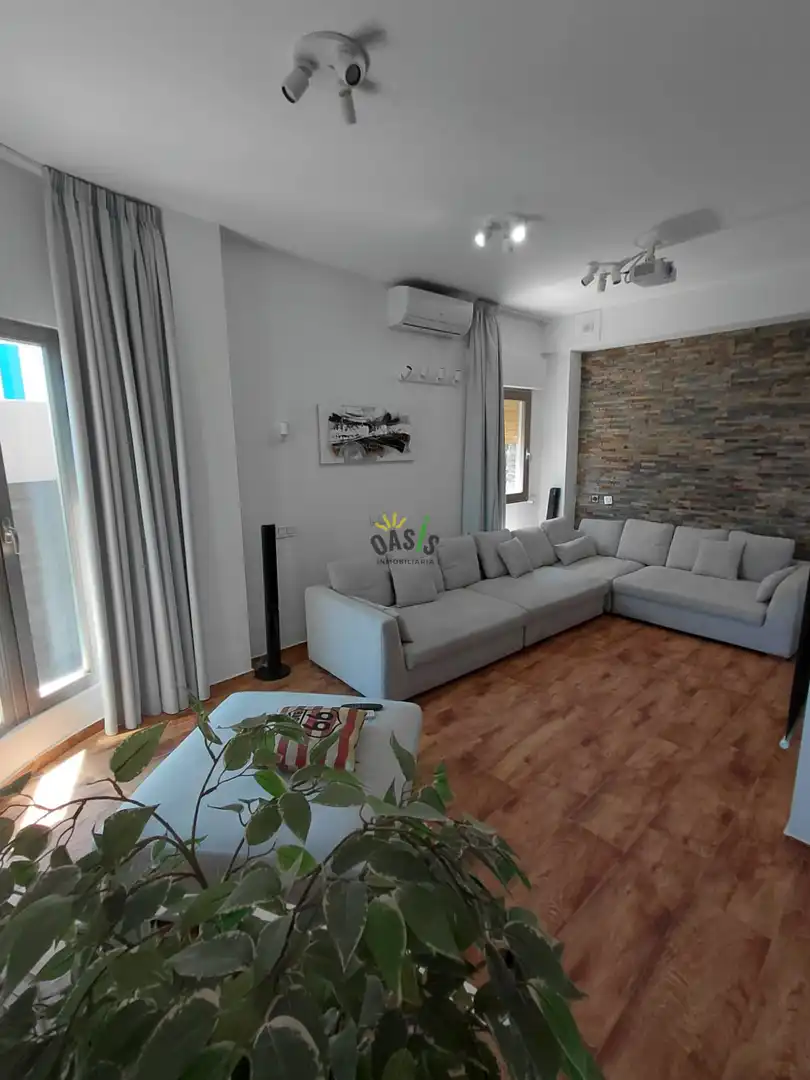 Sala d'estar de Casa o xalet en venda en Güímar amb Terrassa, Traster i Piscina