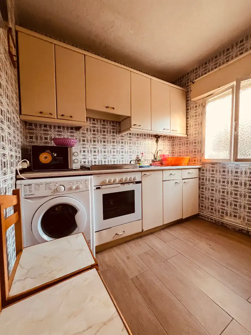 Cuina de Casa o xalet en venda en Talamanca de Jarama amb Calefacció, Moblat i Forn