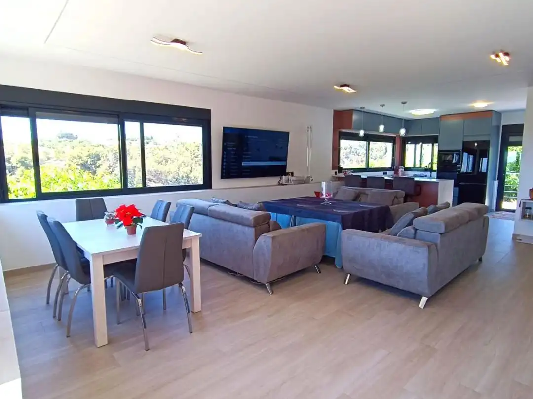 Sala de estar de Casa o chalet de alquiler en Nerja con Aire acondicionado, Calefacción y Jardín privado