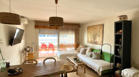 Foto 4 de Piso de alquiler en Playa Bajadilla - Puertos, Marbella