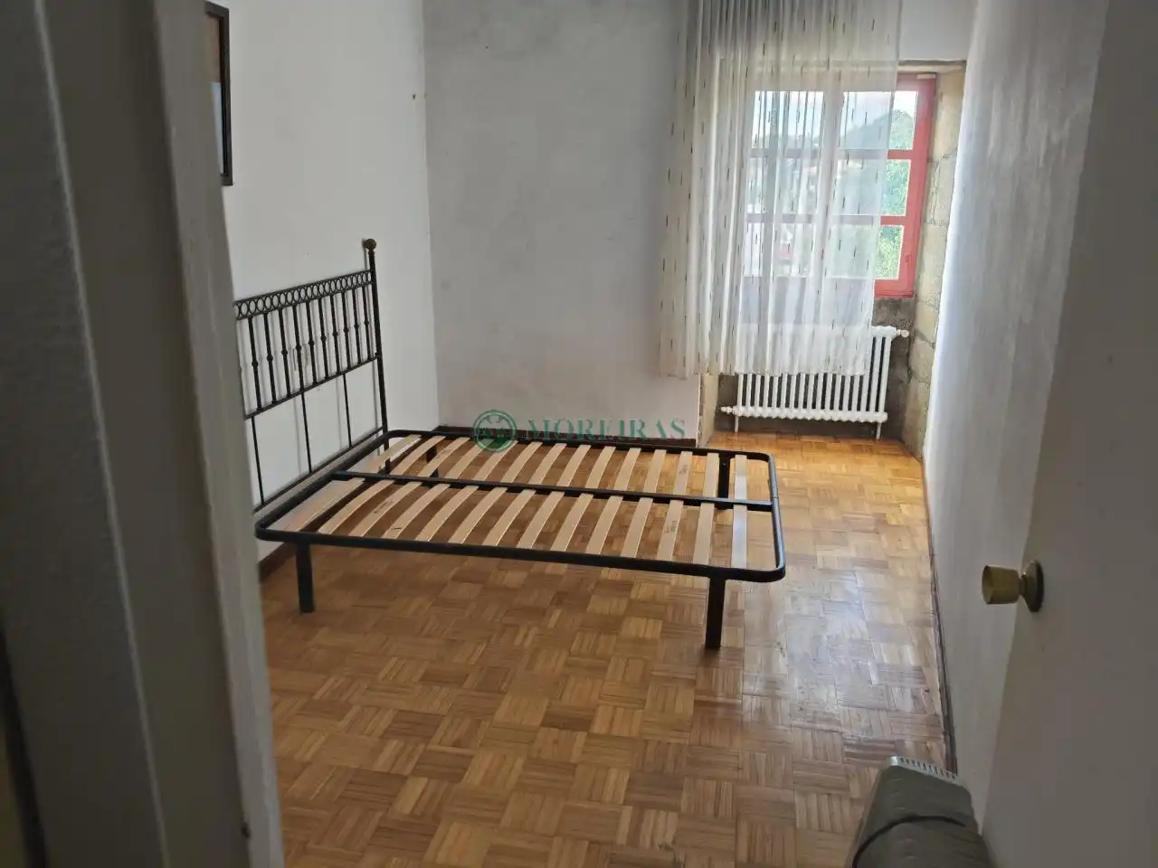 Dormitori de Casa o xalet en venda en Paderne de Allariz amb Calefacció