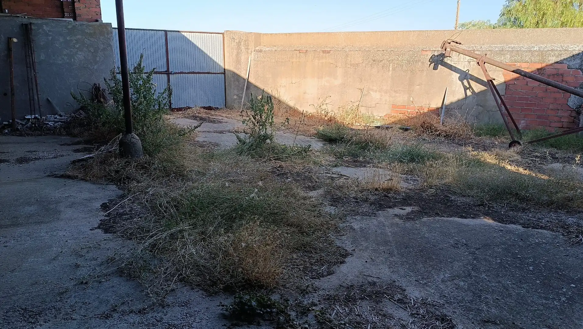 Edifici en venda en Fuentes de Carbajal, León
