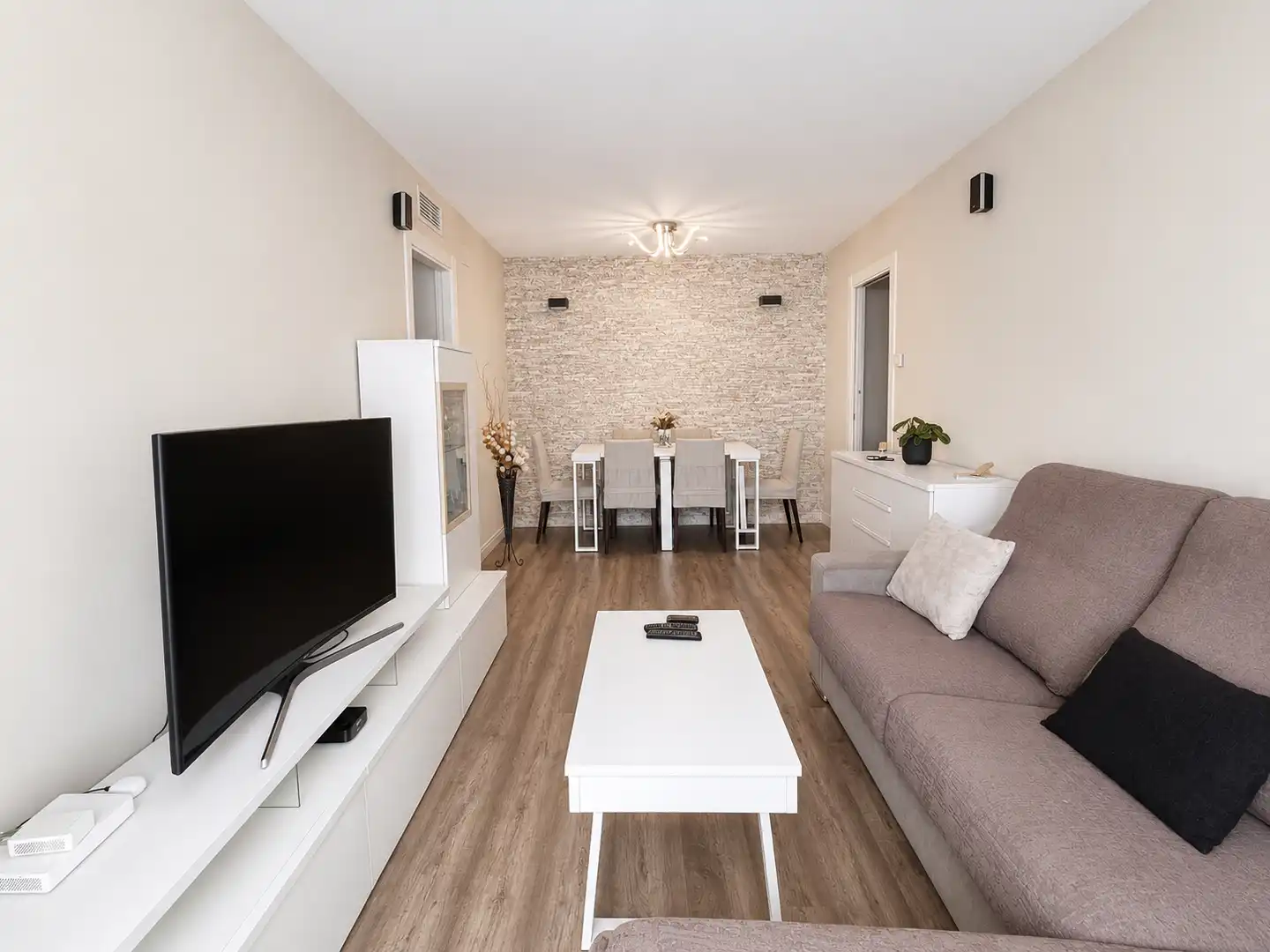 Wohnzimmer von Wohnung zur Miete in Azuqueca de Henares mit Klimaanlage, Heizung und Ofen