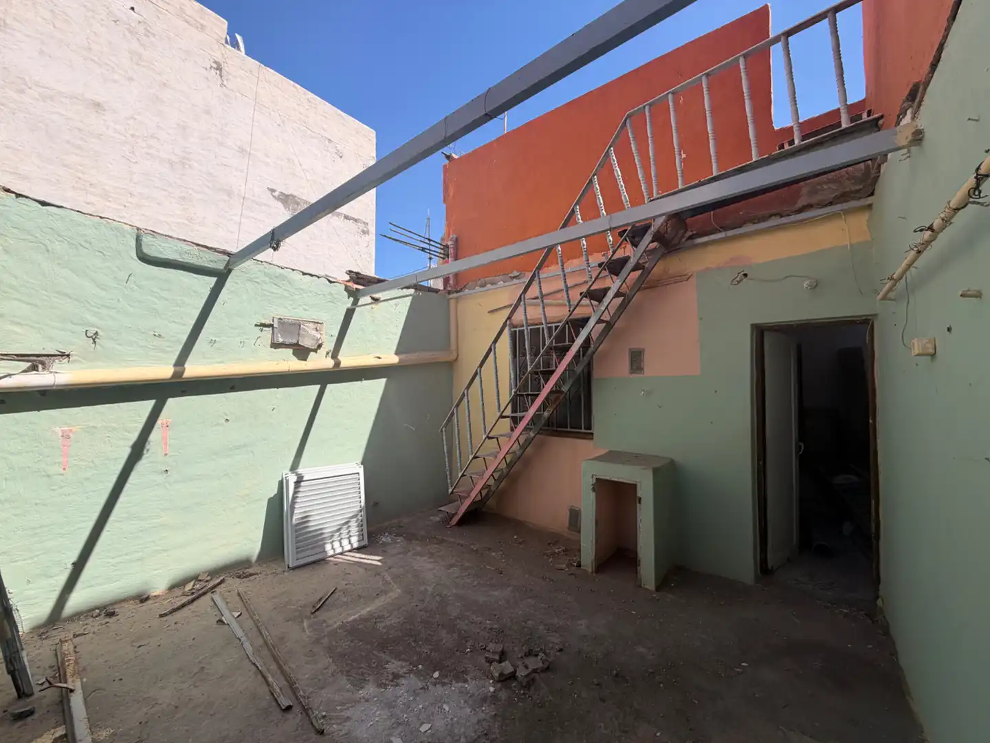 Vista exterior de Casa adosada en venta en Santa Lucía de Tirajana con Terraza y Horno