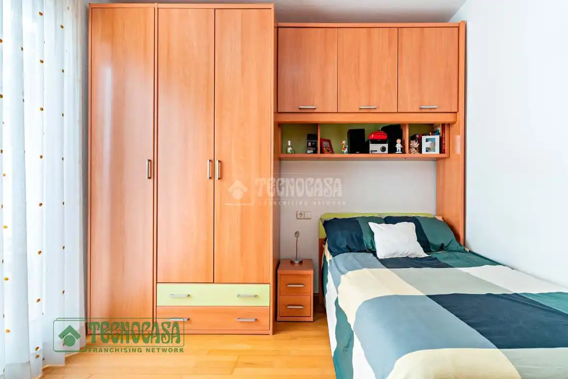 Schlafzimmer von Einfamilien-Reihenhaus zum Verkauf in El Ejido mit Klimaanlage, Parkett und Terrasse