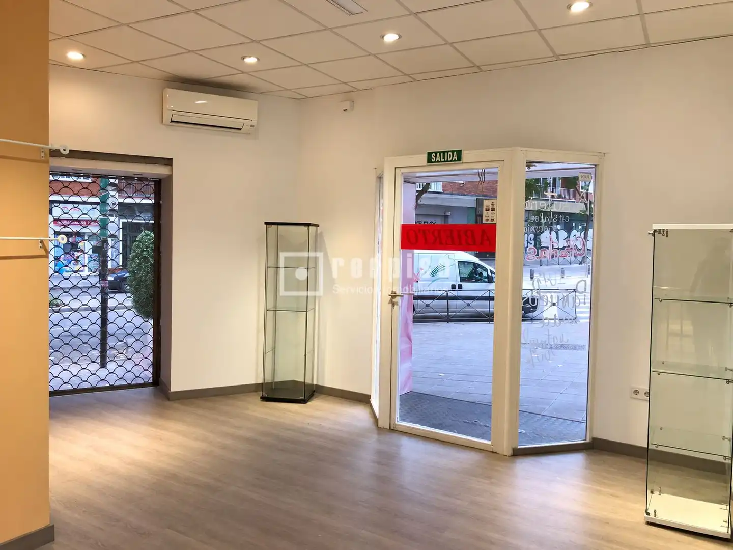Business premises to rent in de Embajadores