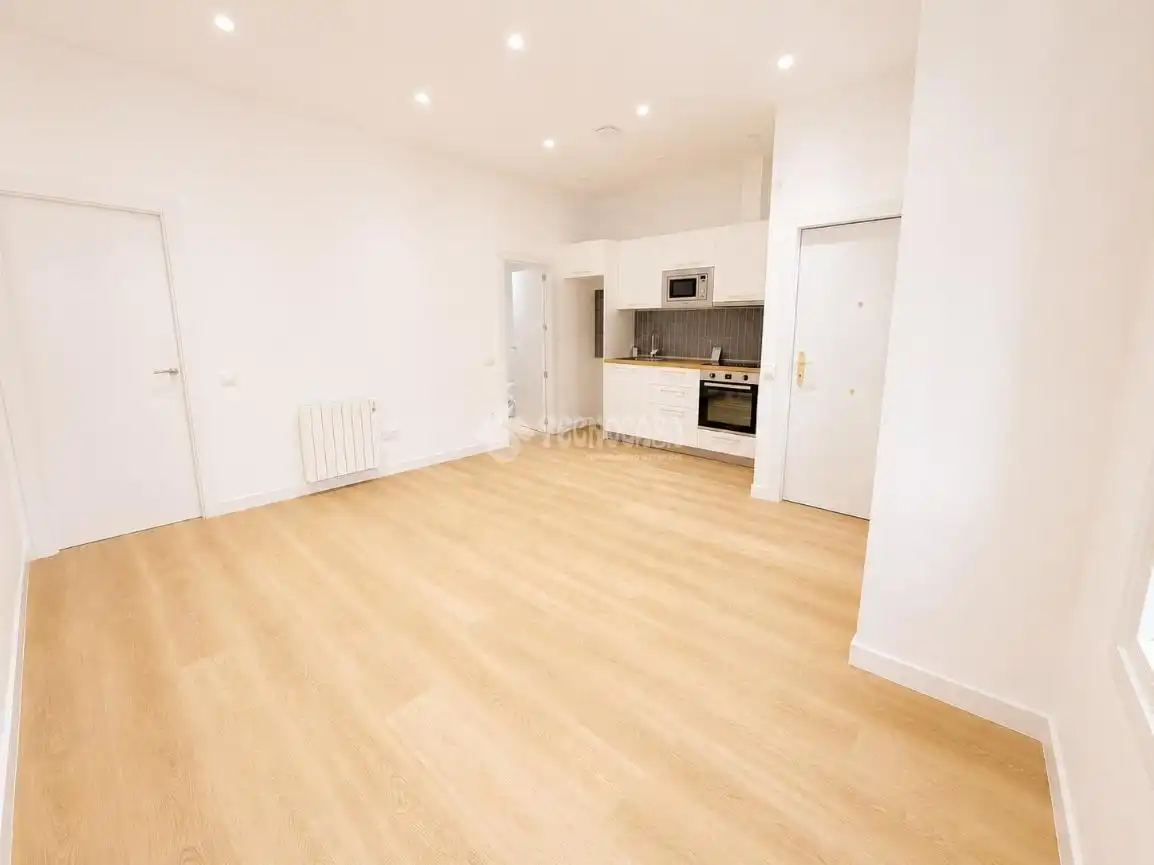 Bedroom of Flat for sale in Madrid  with Heating