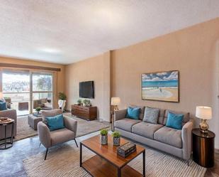 Sala d'estar de Àtic en venda en  Granada Capital amb Jardí privat, Parquet i Terrassa