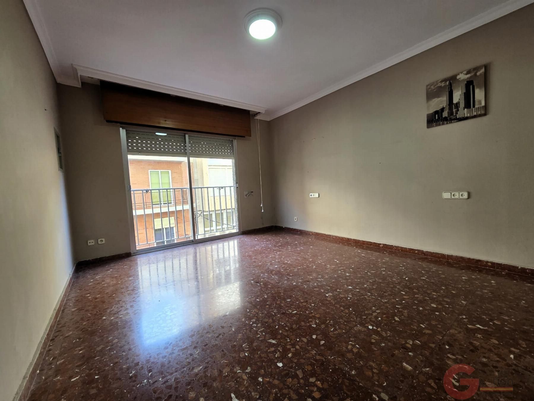 Dormitori de Pis en venda en Motril amb Terrassa i Traster