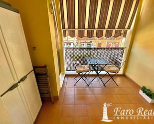 Terrassa de Apartament de lloguer en Sanlúcar de Barrameda amb Aire condicionat, Terrassa i Moblat