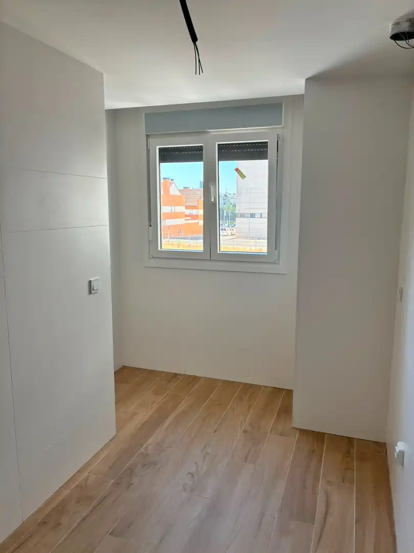 Bedroom of Flat for sale in Badajoz  with Air Conditioner, Heating and Storage room