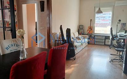 Living room of Flat for sale in  Madrid Capital  with Air Conditioner, Heating and Storage room