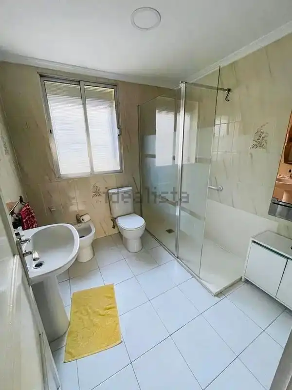 Bany de Casa o xalet en venda en Zaragoza amb Calefacció, Terrassa i Traster