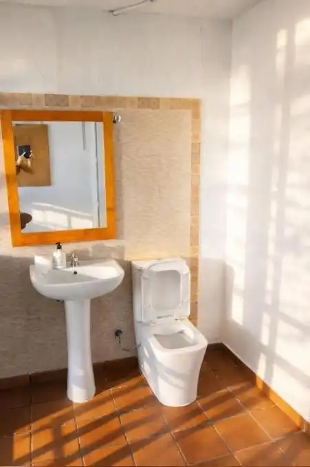 Badezimmer von Wohnungen zum Verkauf in Águilas mit Klimaanlage, Heizung und Privatgarten