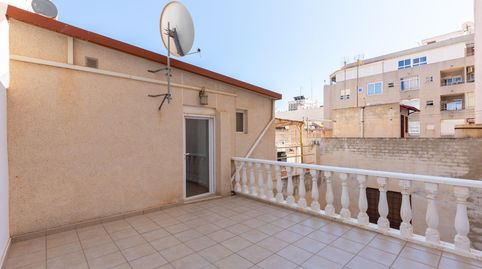 Foto 3 de Casa o xalet en venda a Arquitecto Larramendi, 15, Avenida Habaneras - Curva de Palangre, Torrevieja