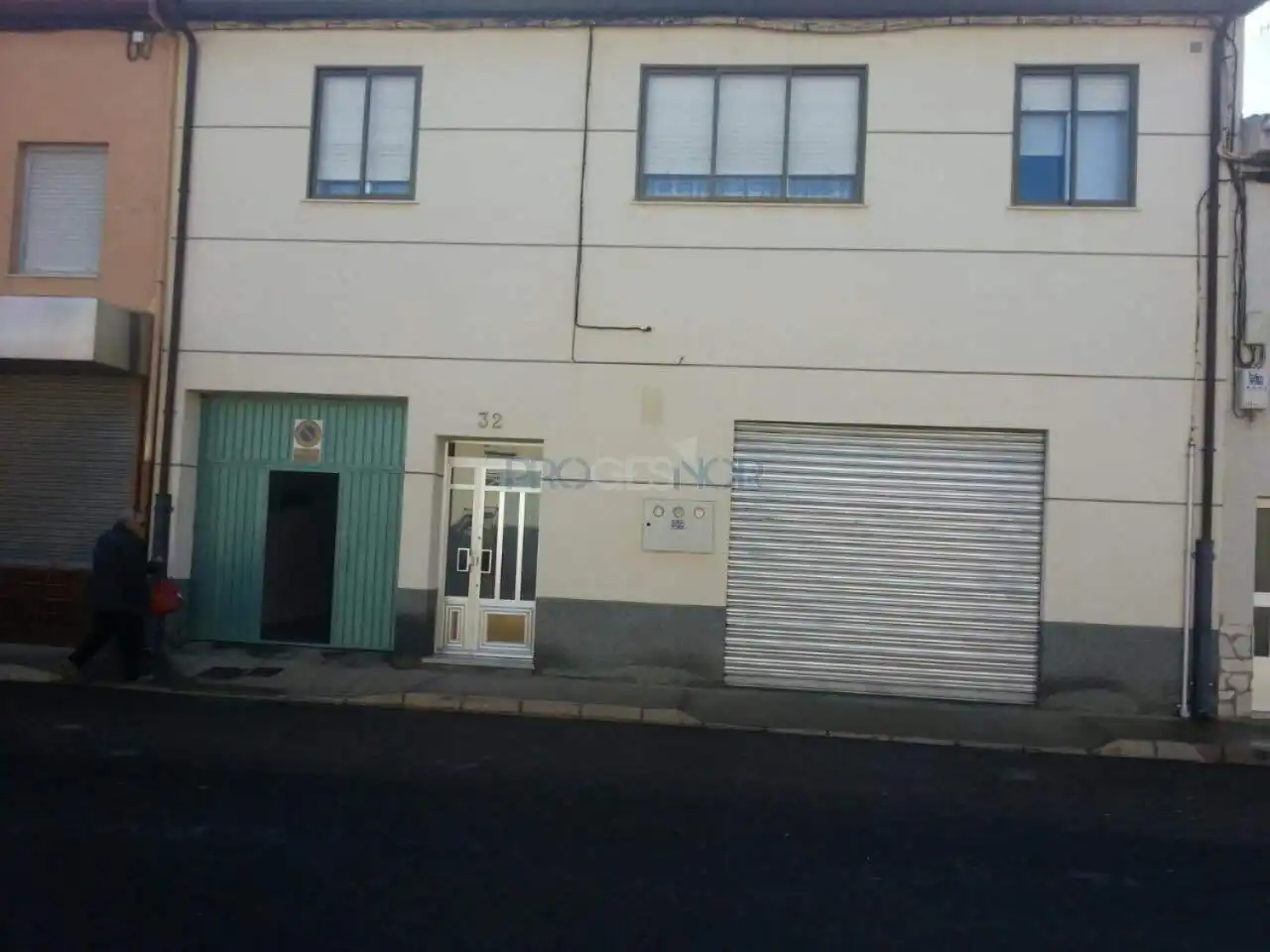 Local comercial en venda a Villamañán
