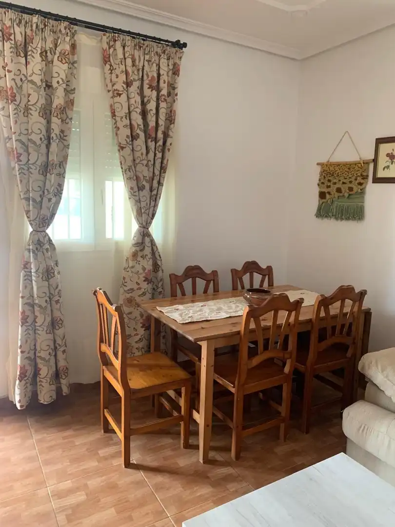 Detached house with pool to rent in Núcleo urbano, imagen 32