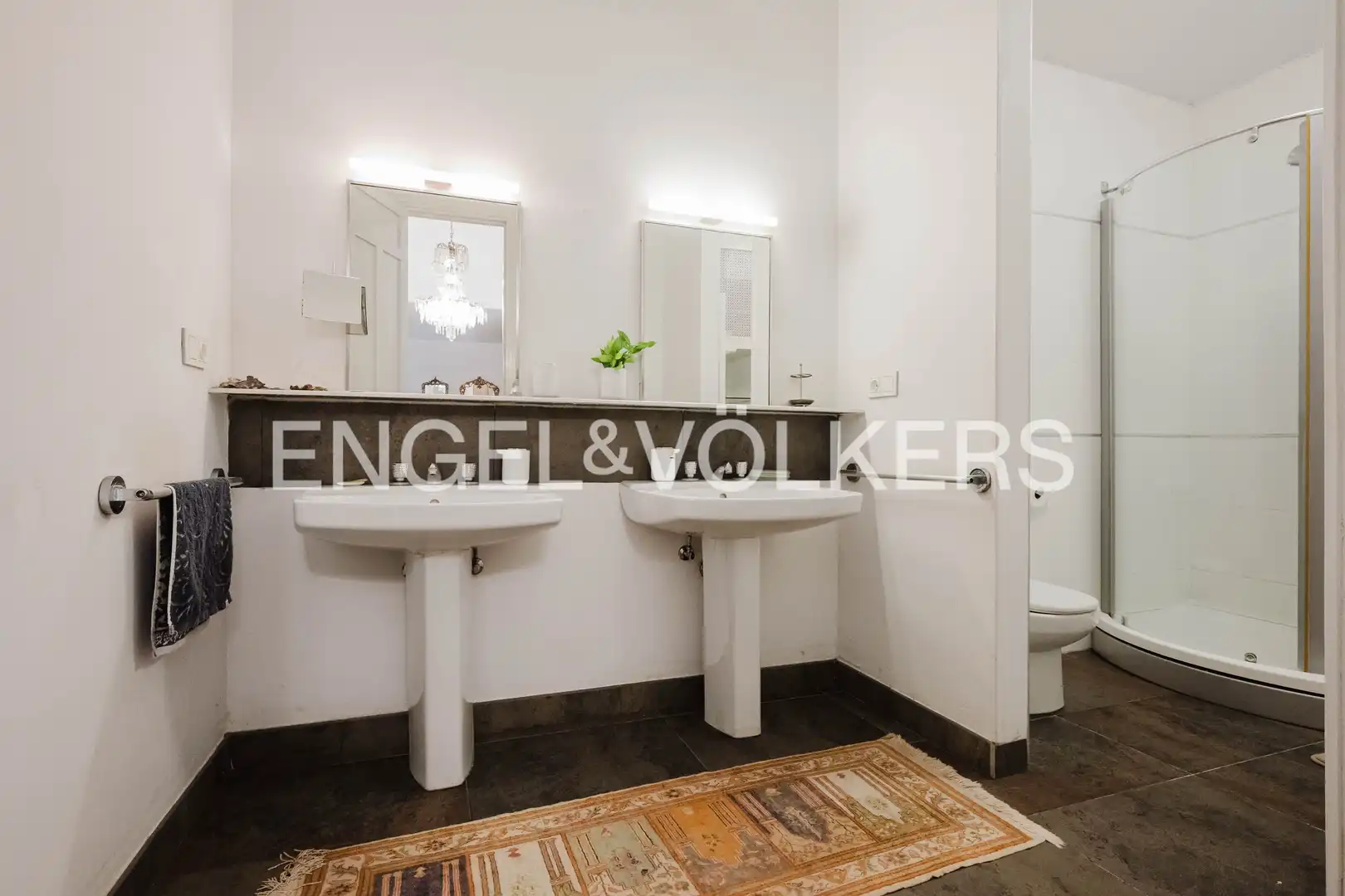 Bathroom of Houses for sale in Andoain  with Air Conditioner, Heating and Private garden