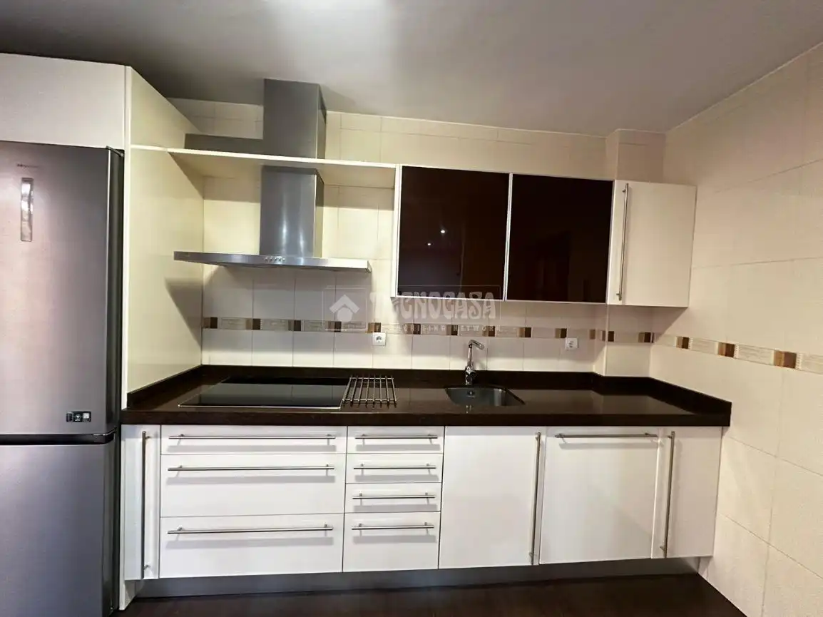 Cocina de Casa adosada en venta en Málaga con Aire acondicionado, Jardín privado y Terraza