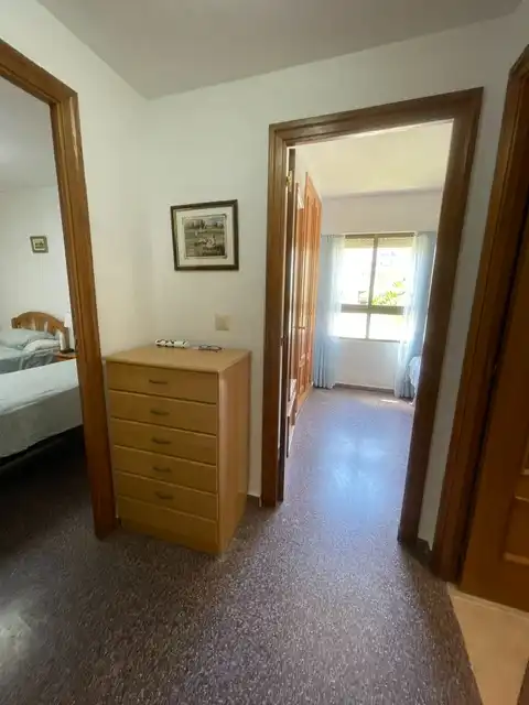 Habitación de Apartamento de alquiler en Alicante / Alacant con Terraza, Amueblado y Piscina comunitaria