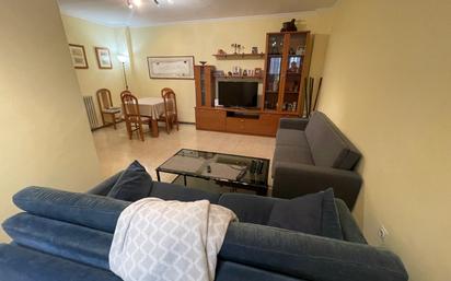 Living room of Flat for sale in  Lleida Capital  with Air Conditioner, Heating and Terrace