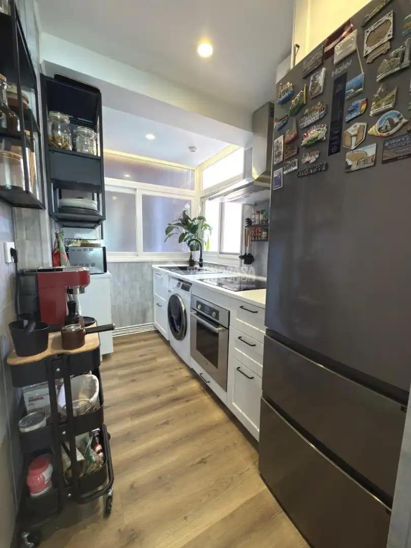 Kitchen of Flat for sale in Alcorcón  with Air Conditioner, Heating and Storage room