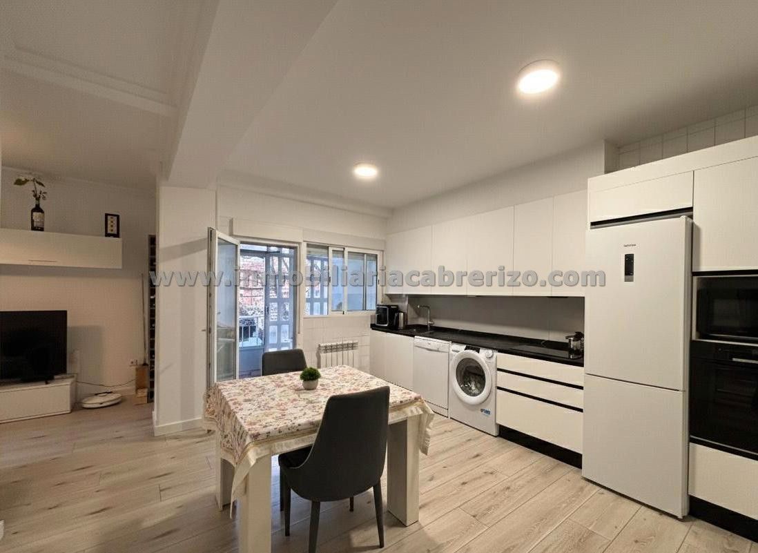 Cocina de Piso en venta en  Logroño con Calefacción, Parquet y Terraza