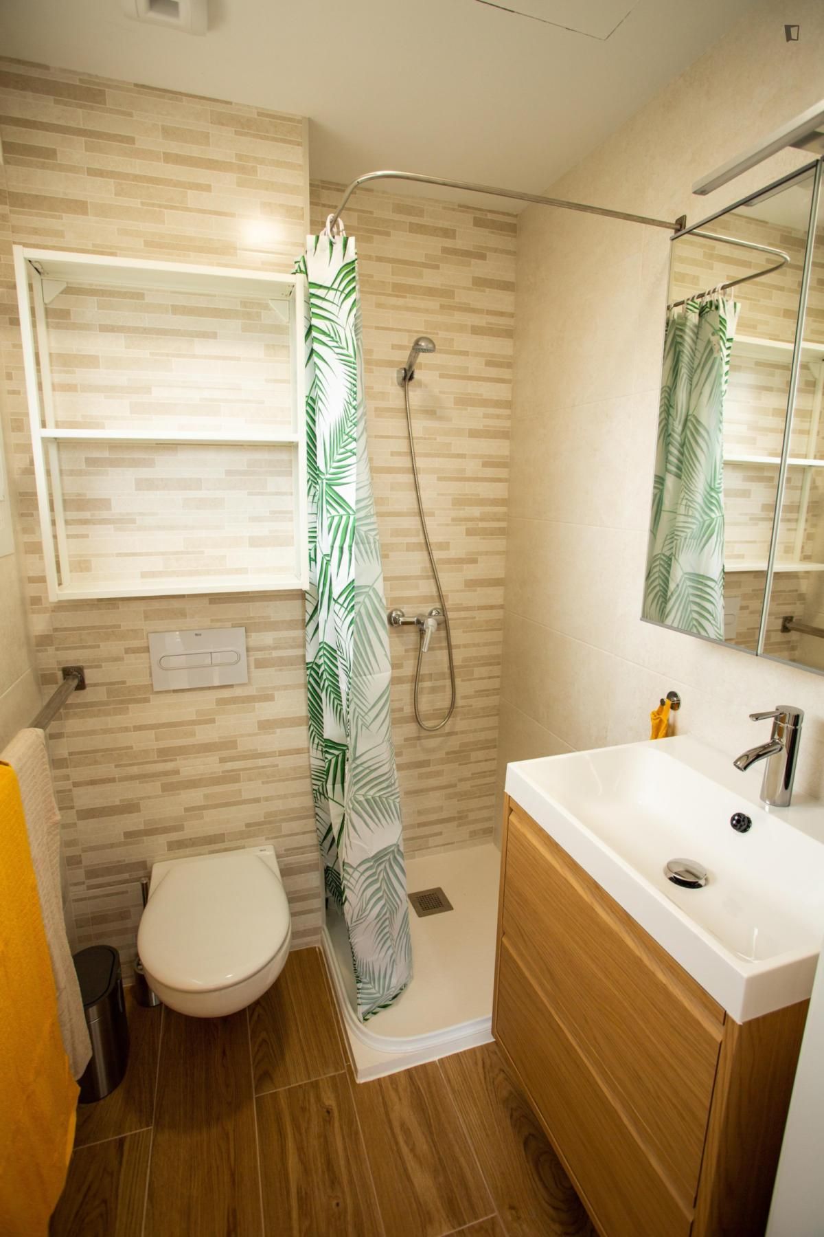 Baño de Casa o chalet de alquiler en Sopela con Calefacción, Amueblado y Lavadora