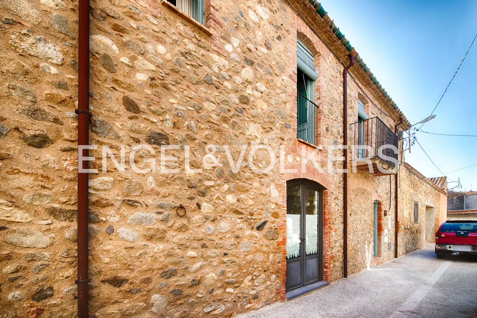 Vista exterior de Finca rústica en venda en Sant Climent Sescebes, Girona