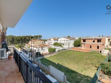 Flat with balcony for sale in Nord