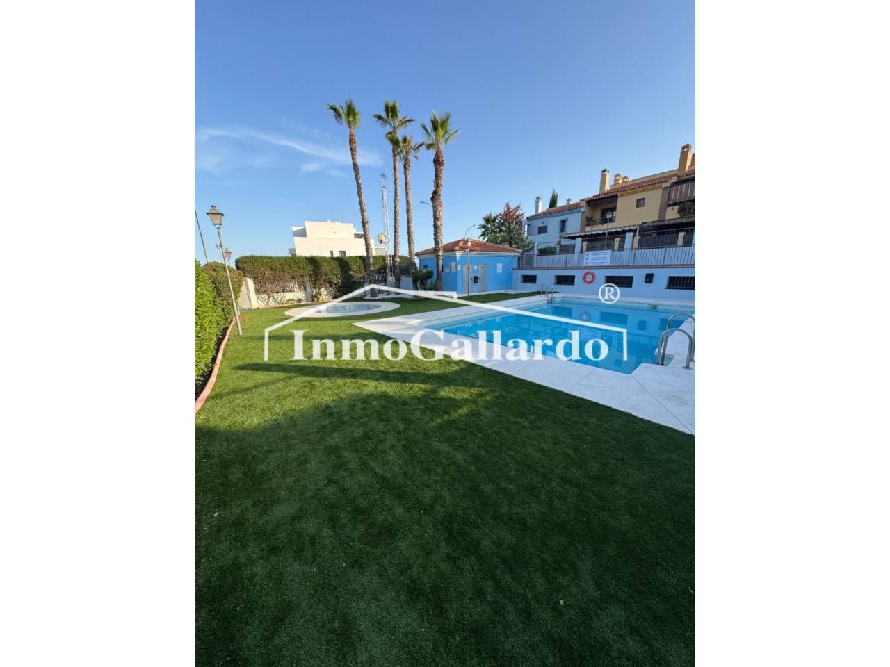 Jardí de Casa adosada en venda en Rincón de la Victoria amb Aire condicionat i Piscina comunitària