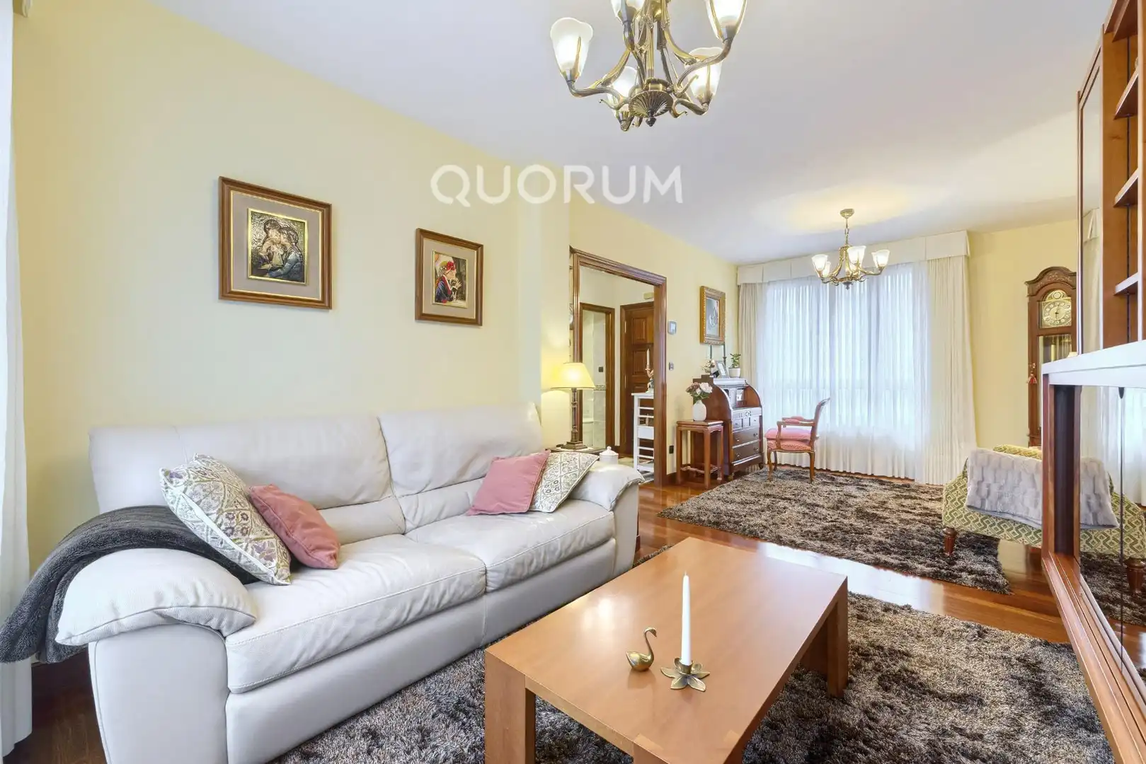 Sala de estar de Casa adosada en venta en Basauri  con Calefacción, Jardín privado y Terraza