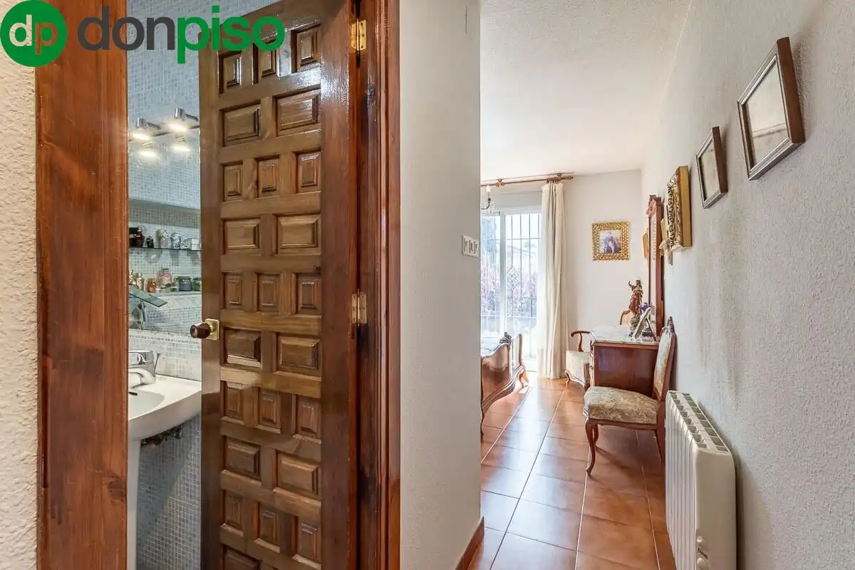 House with pool for sale in Calle GERANEO, imagen 26