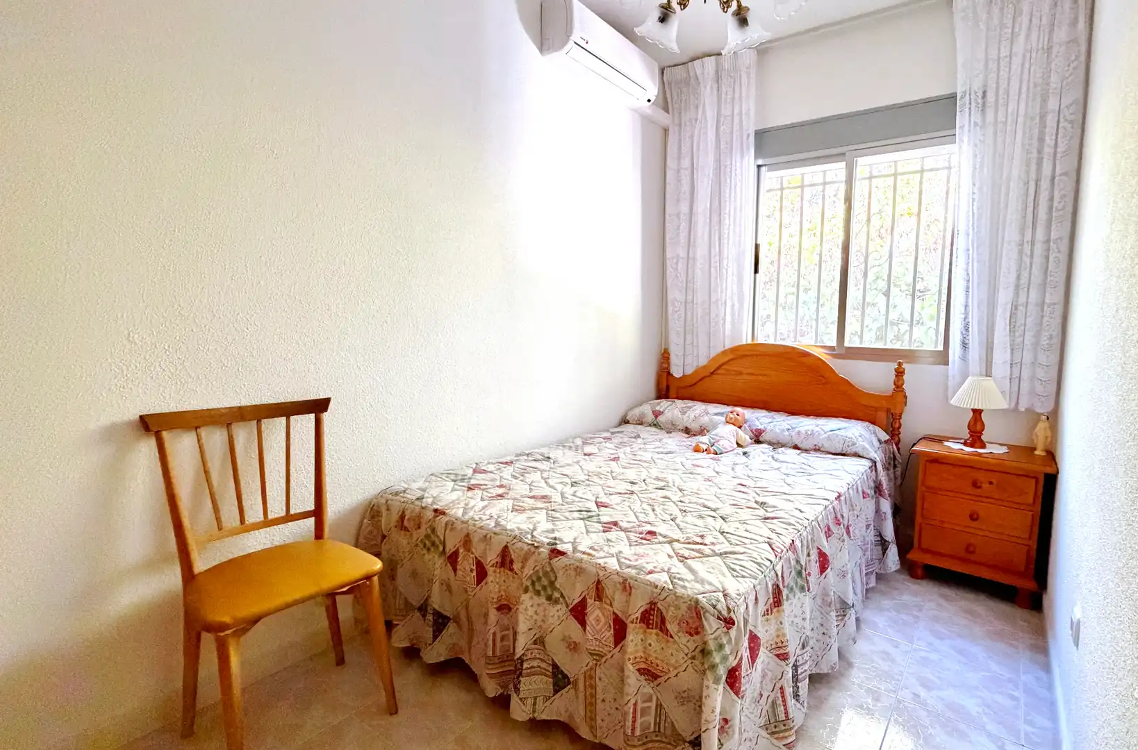 Habitación de Casa o chalet en venta en Santa Cruz del Retamar con Aire acondicionado, Calefacción y Jardín privado