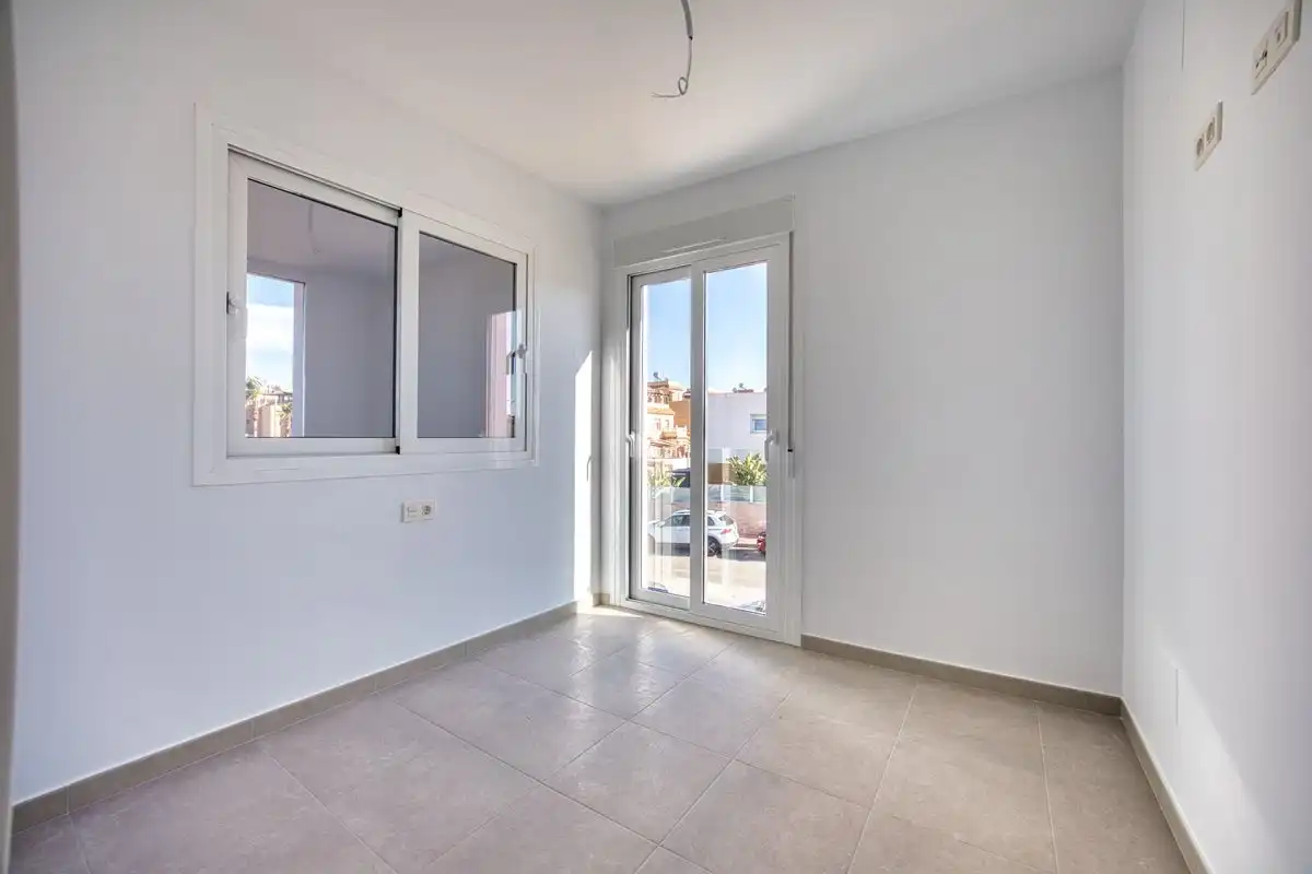 Casa pareada con piscina en venta en Carrer de Xipre, imagen 13