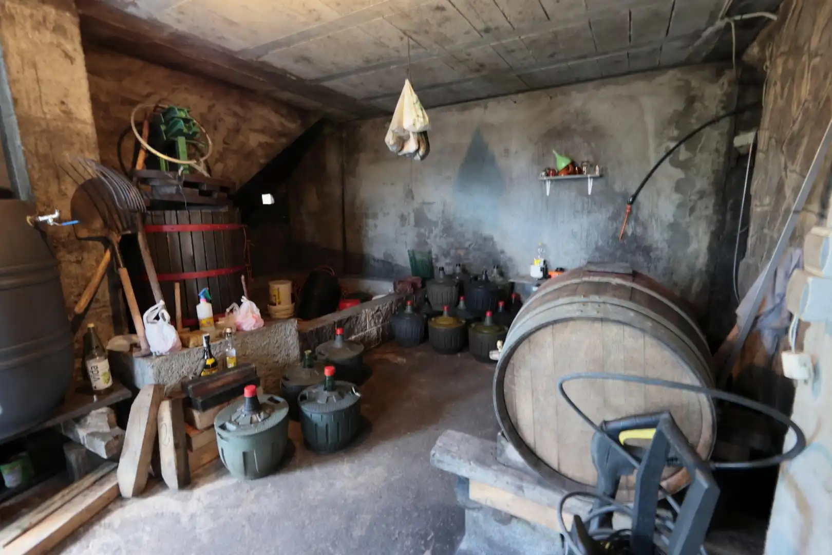 Finca rústica en venta en Castropodame con Calefacción y Piscina