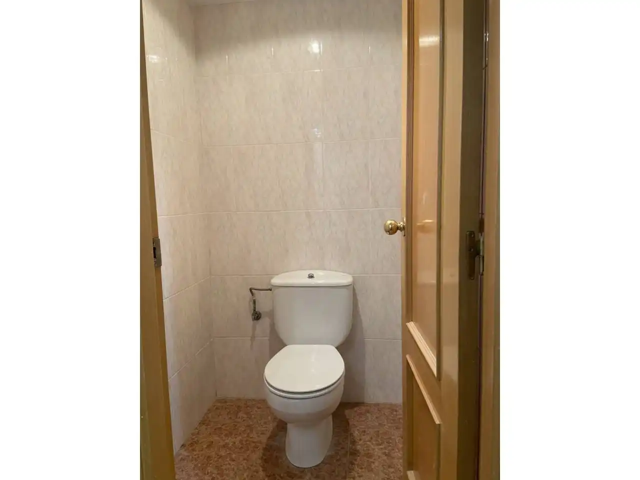 Baño de Oficina de alquiler en Torrent con Aire acondicionado, Calefacción y Alarma