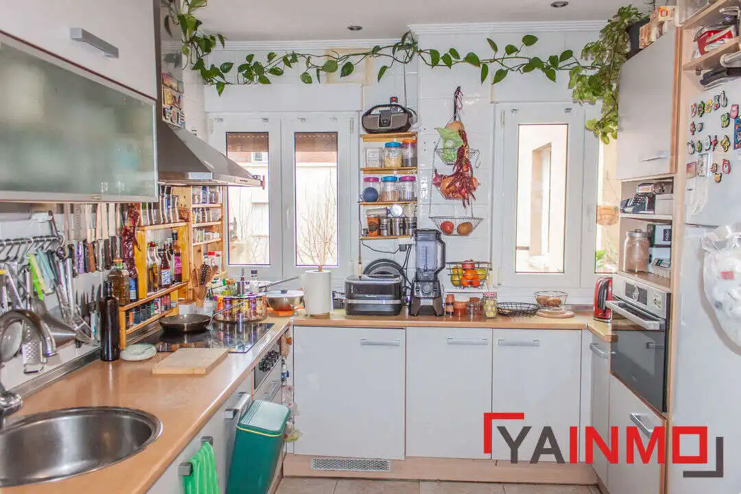 Cocina de Piso en venta en Vitoria - Gasteiz con Calefacción, Parquet y Trastero