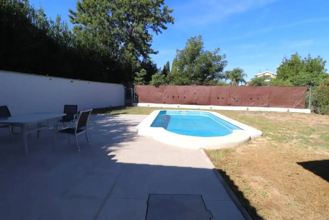 Piscina de Casa o chalet de alquiler en Alhaurín El Grande con Aire acondicionado, Jardín privado y Piscina
