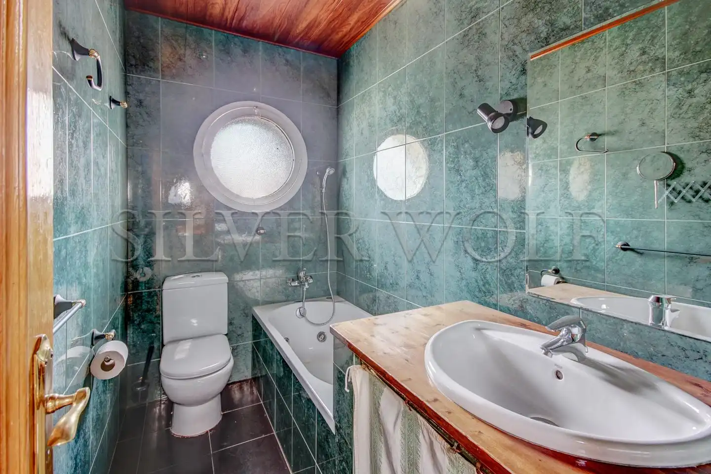 Baño de Casa o chalet en venta en Vallirana con Calefacción, Jardín privado y Terraza