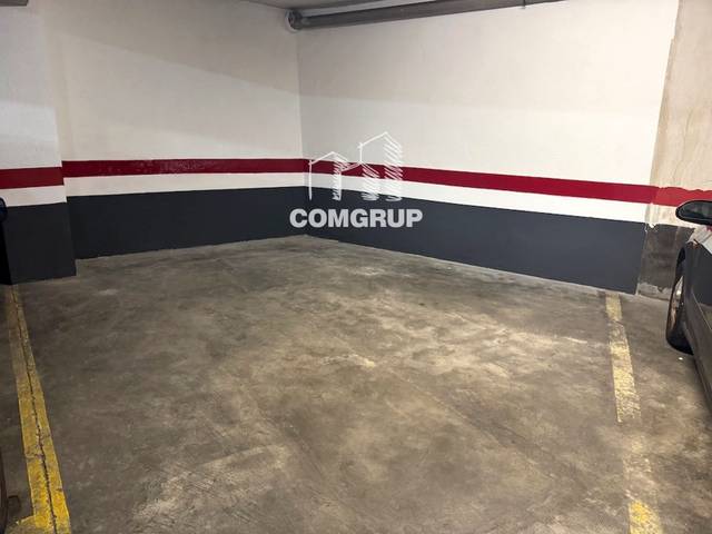 Garaje en Venta en LEPANT, 167 en Fort Pienc